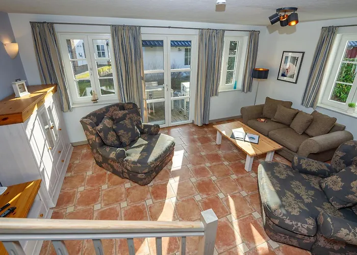 Gutshofhaeuser - Haushaelfte 2 * Sellin